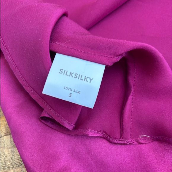 Silk silky camisol in fuchsia - Picture 5 of 5